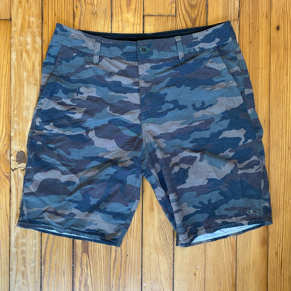 O’Neill Hybrid Camo Shorts. Size 31